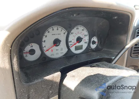 2001 Ford Escape Xlt z USA, uszkodzony, nr VIN 1FMCU04101KB58456